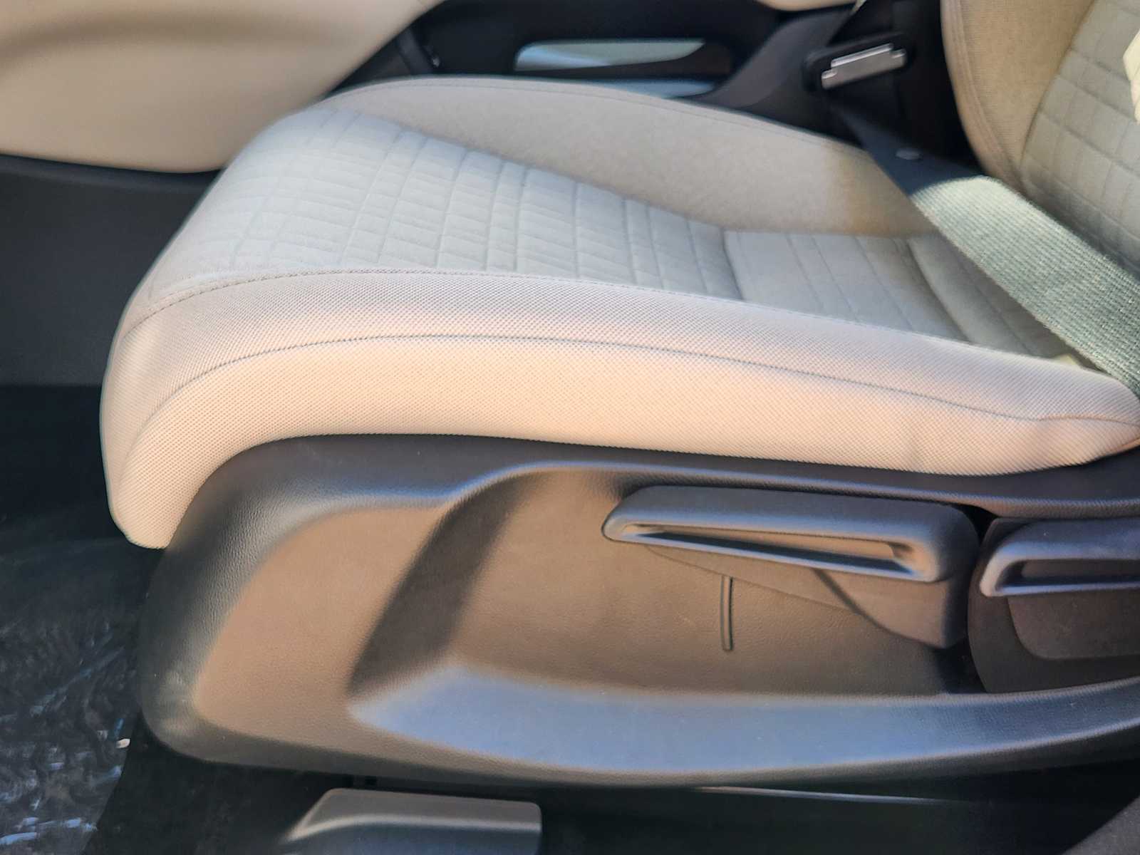 Thumbnail: 2026 Honda HR-V - 19