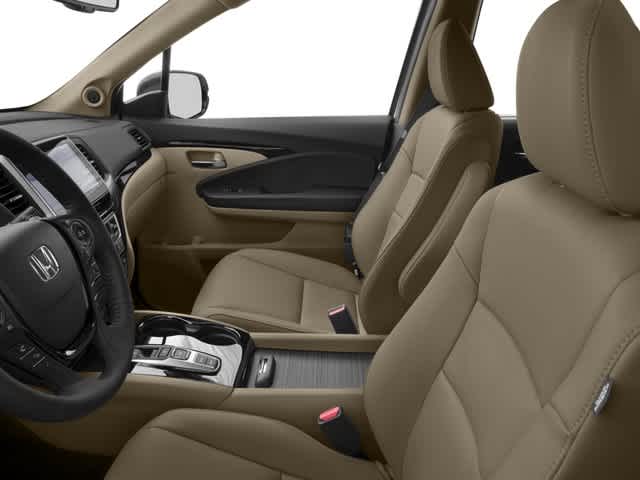 Thumbnail: 2017 Honda Pilot - 12