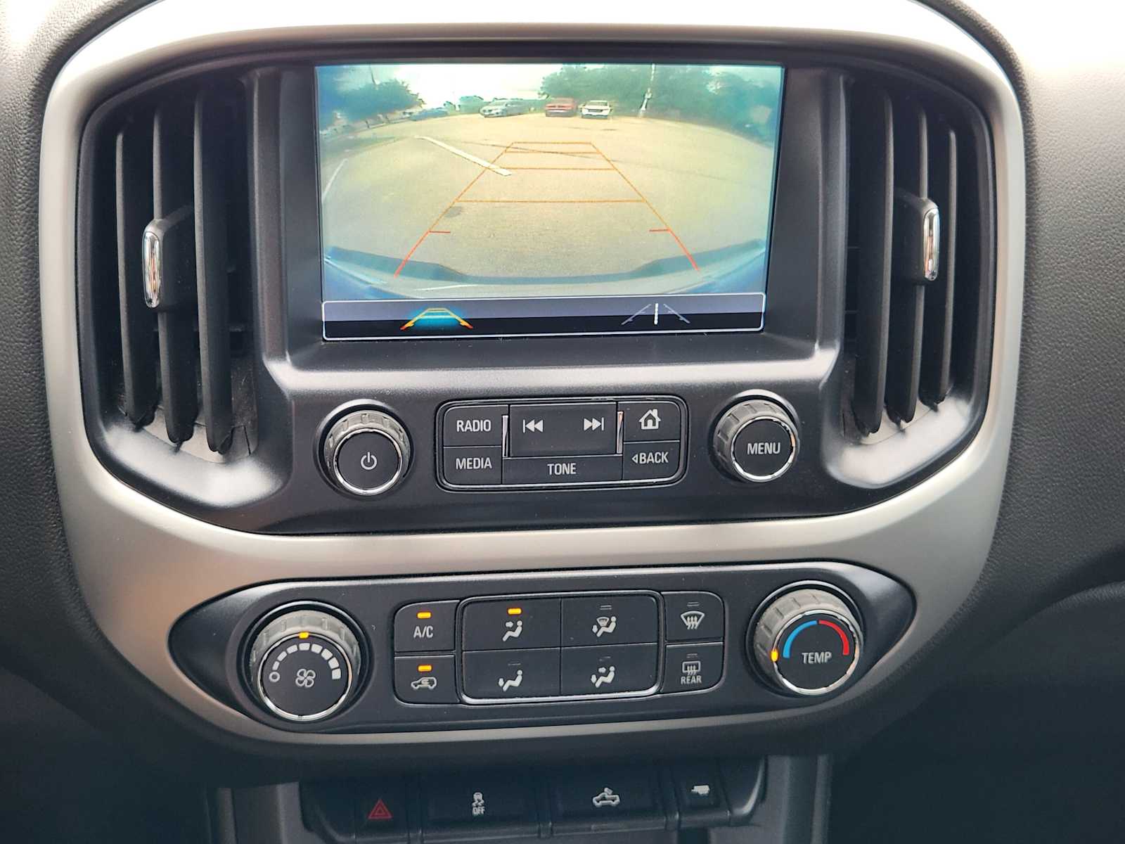 Thumbnail: 2018 Chevrolet Colorado - 17