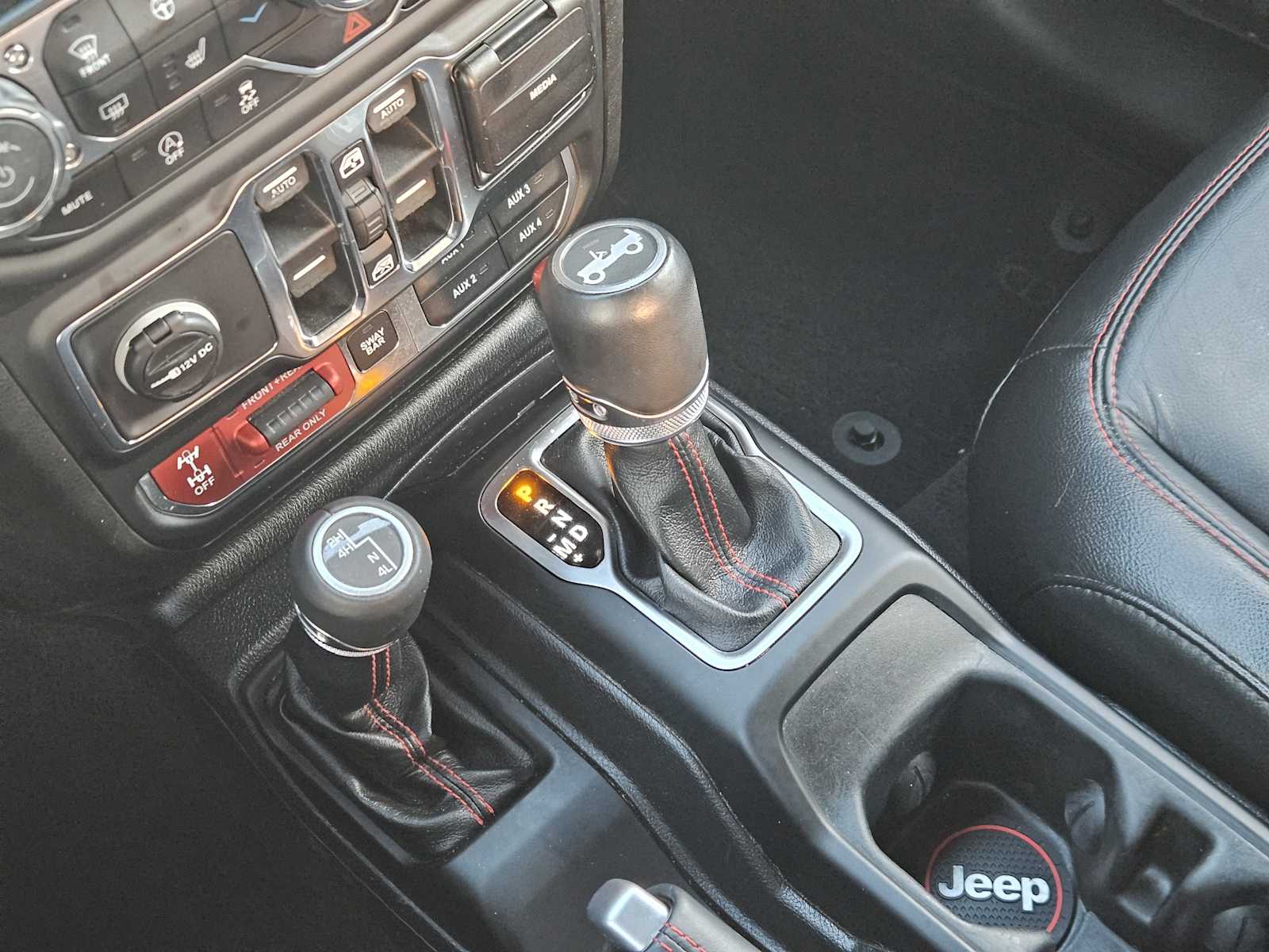 Thumbnail: 2019 Jeep Wrangler - 20