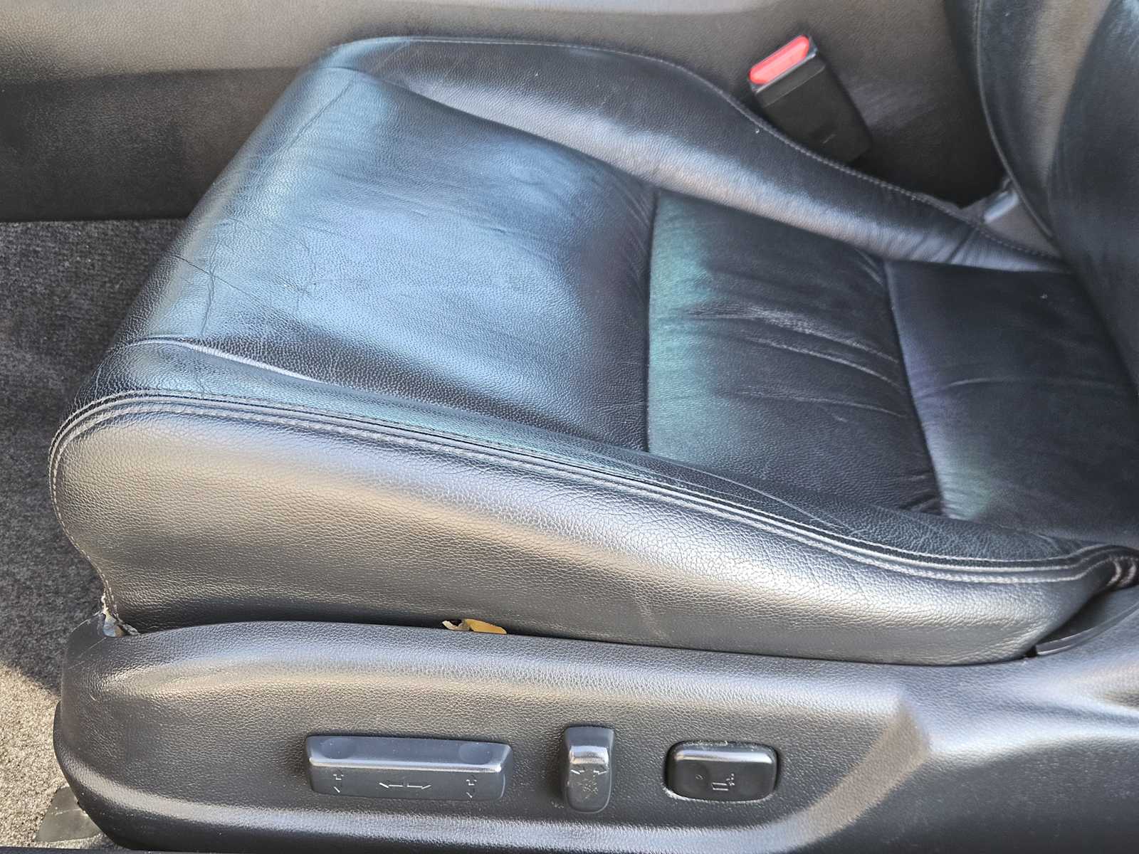 Thumbnail: 2010 Honda Accord - 21