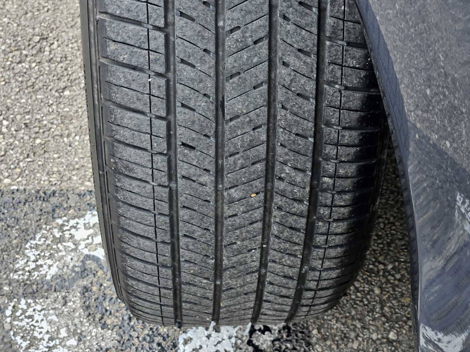 Thumbnail: 2021 Toyota Venza - 10