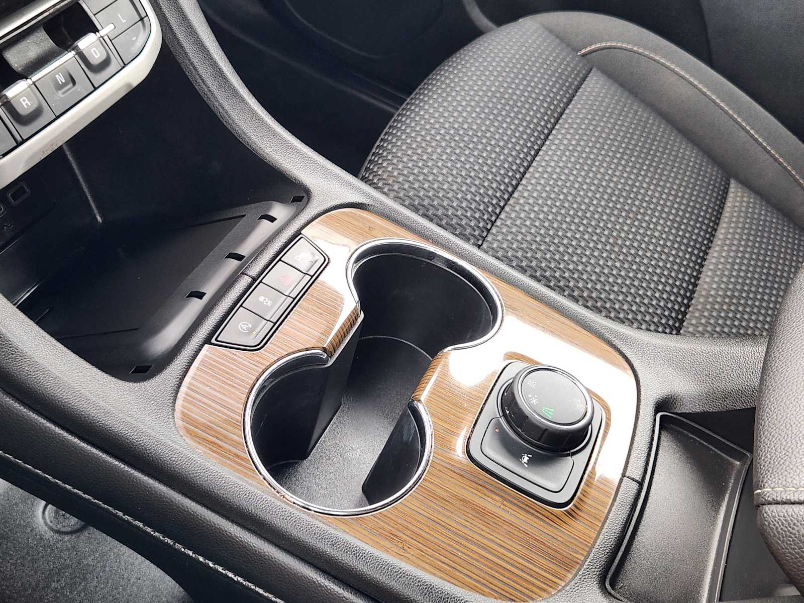 Thumbnail: 2023 GMC Acadia - 20