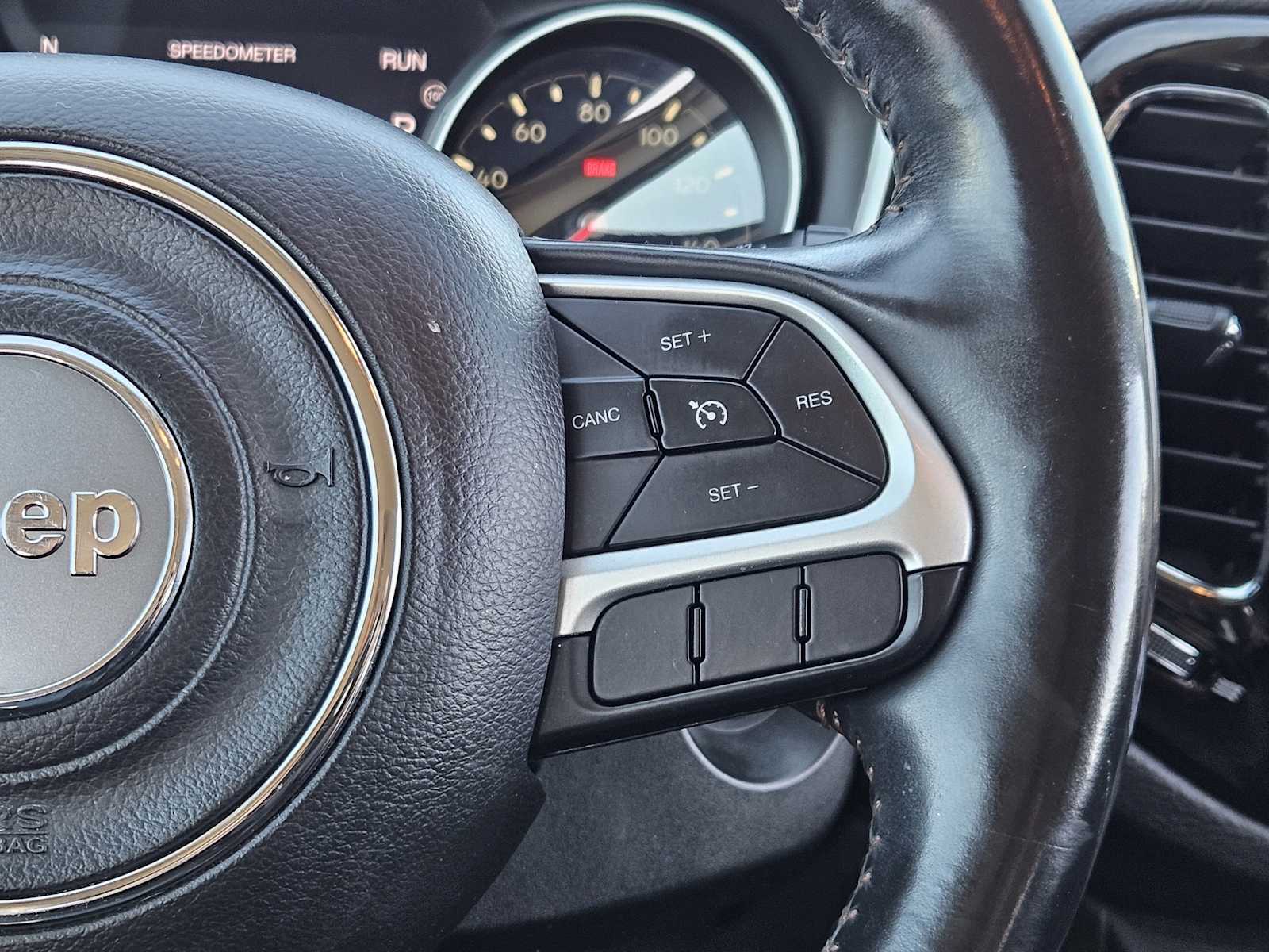 Thumbnail: 2020 Jeep Compass - 27