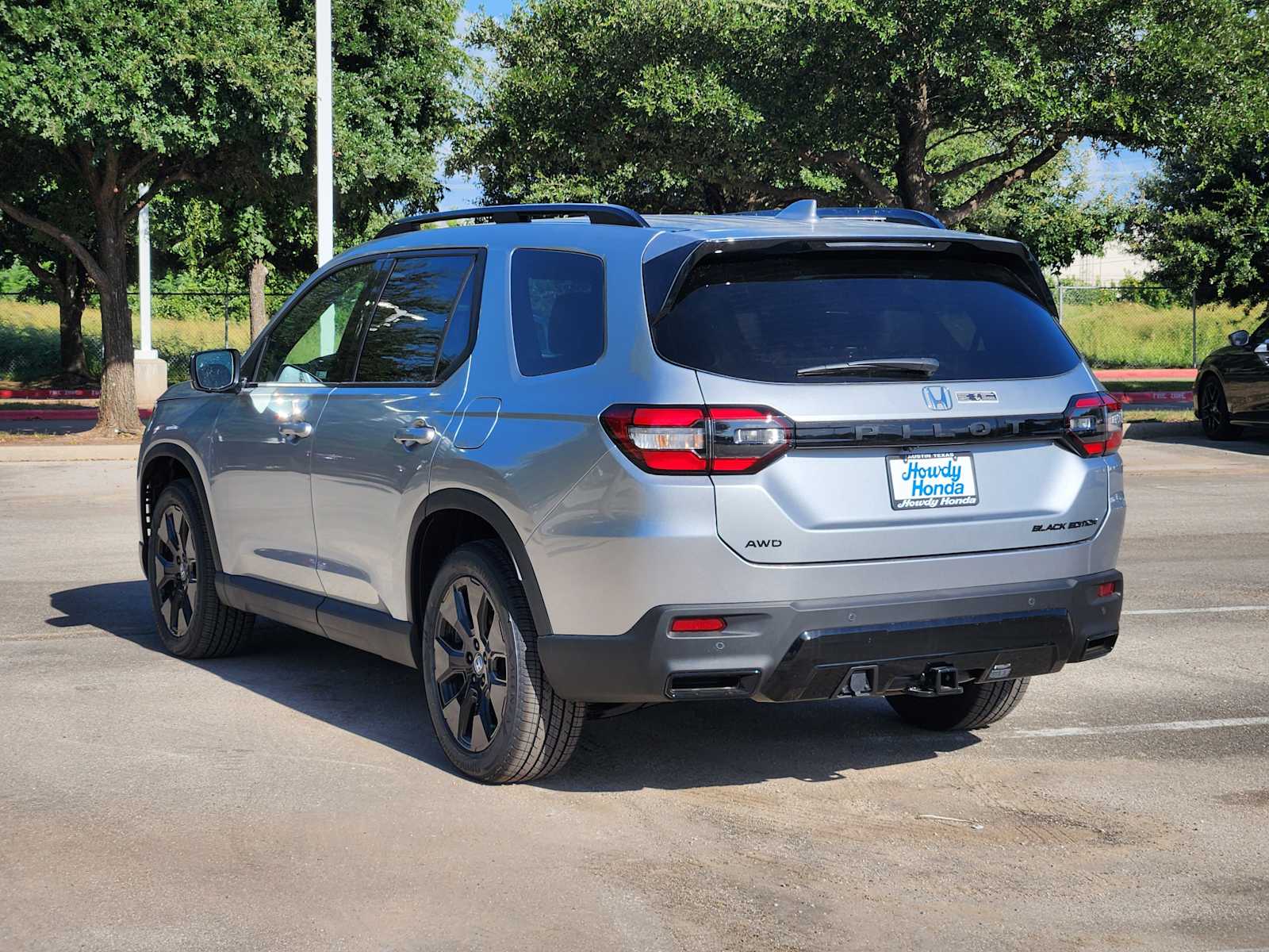 Thumbnail: 2026 Honda Pilot - 3