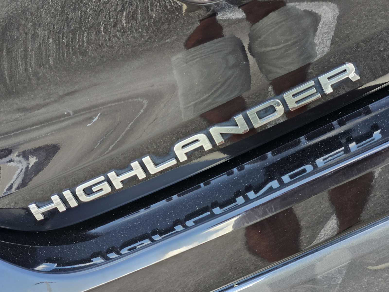 Thumbnail: 2022 Toyota Highlander - 11