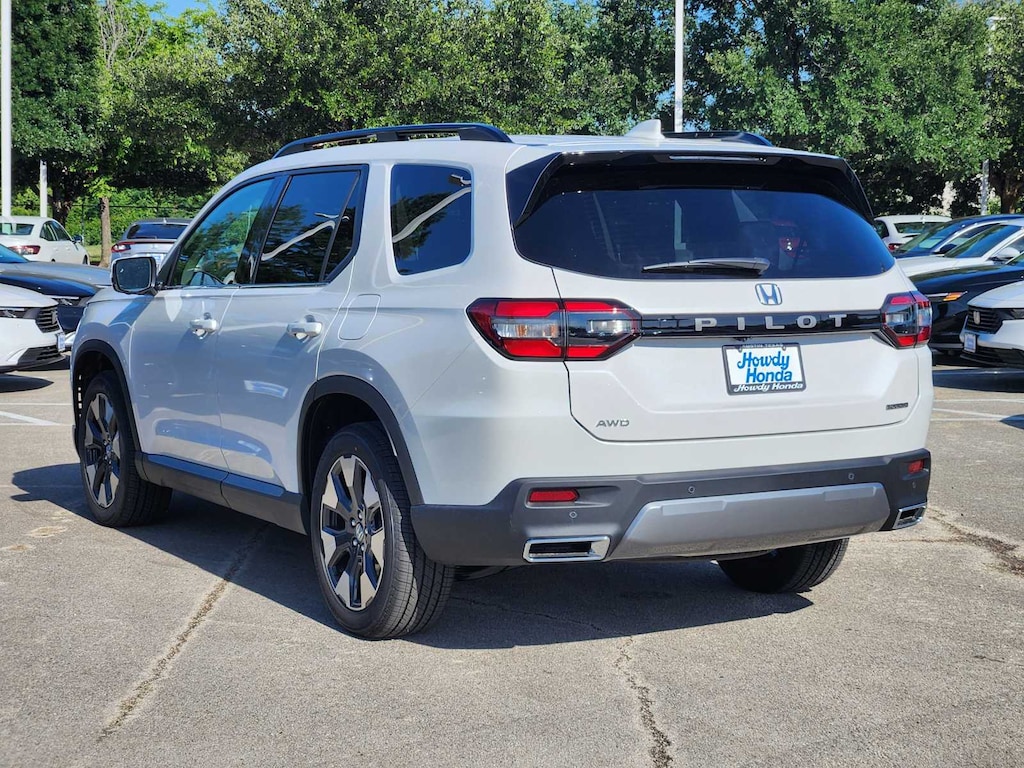 New 2026 Honda Pilot Touring SUV