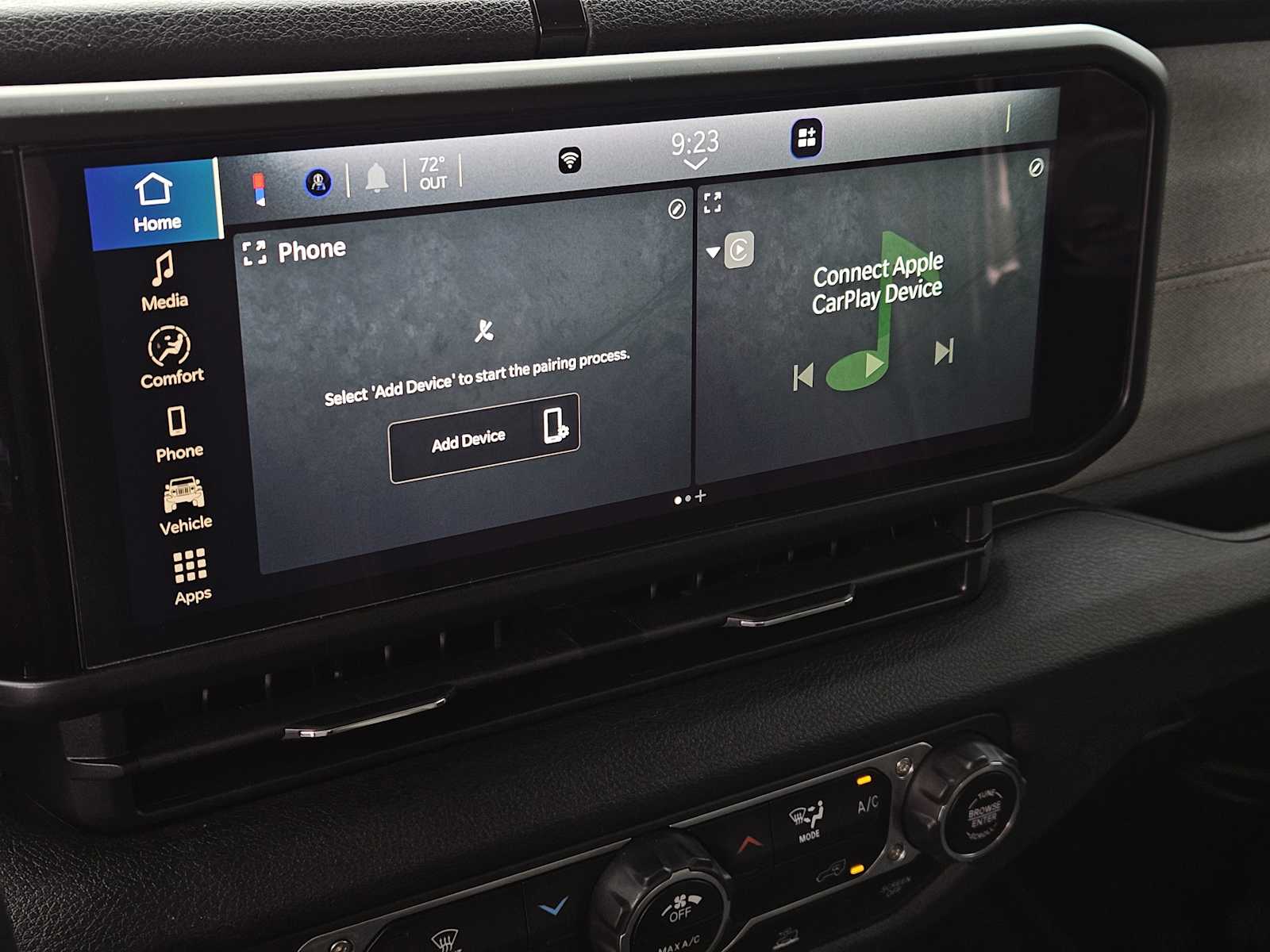 Thumbnail: 2024 Jeep Gladiator - 17