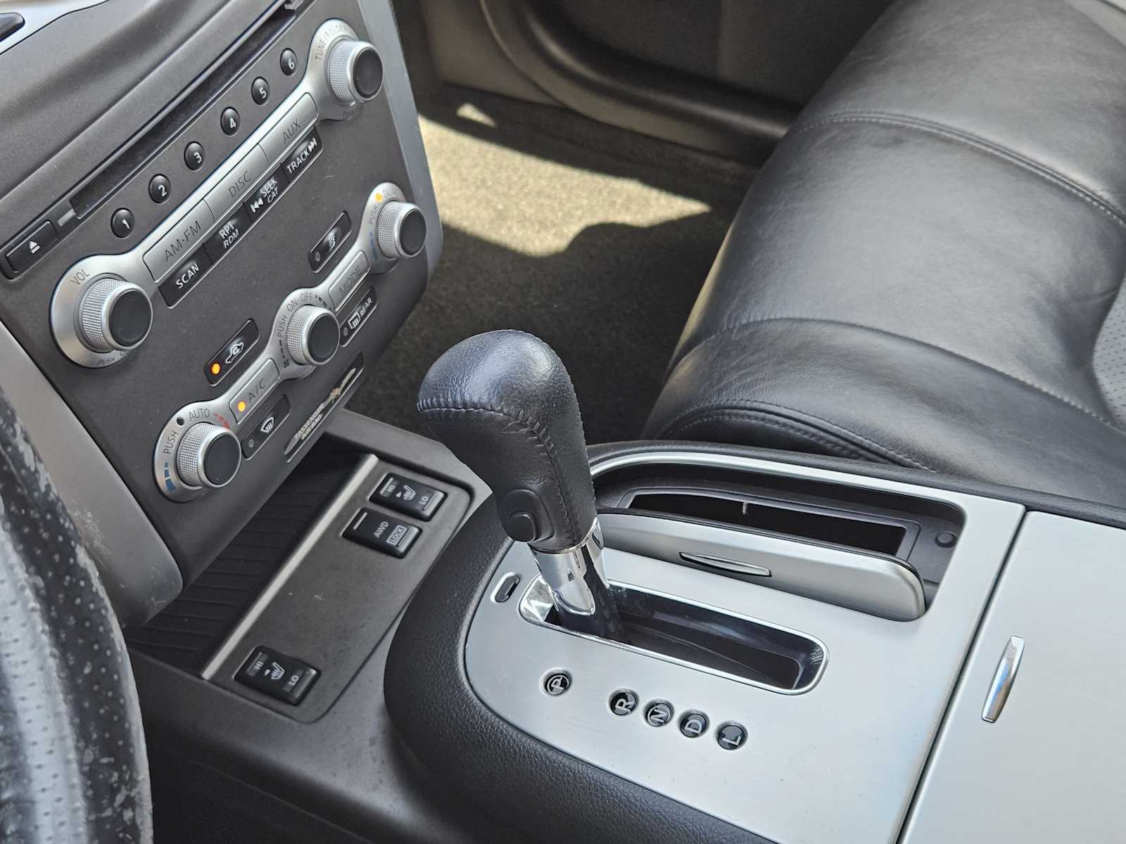 Thumbnail: 2011 Nissan Murano - 19