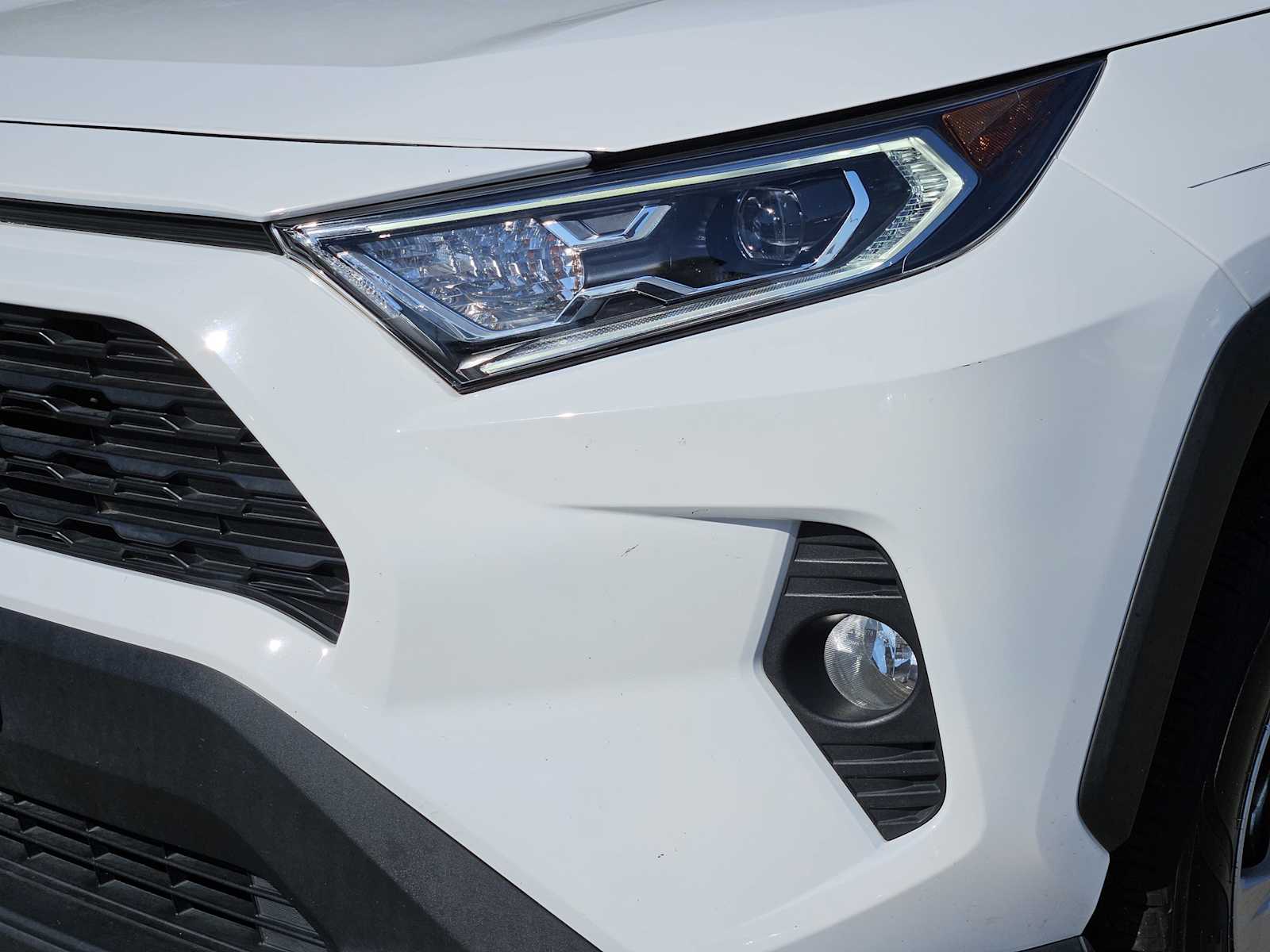Thumbnail: 2021 Toyota RAV4 - 7
