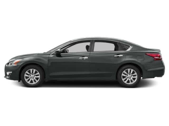Thumbnail: 2015 Nissan Altima - 3