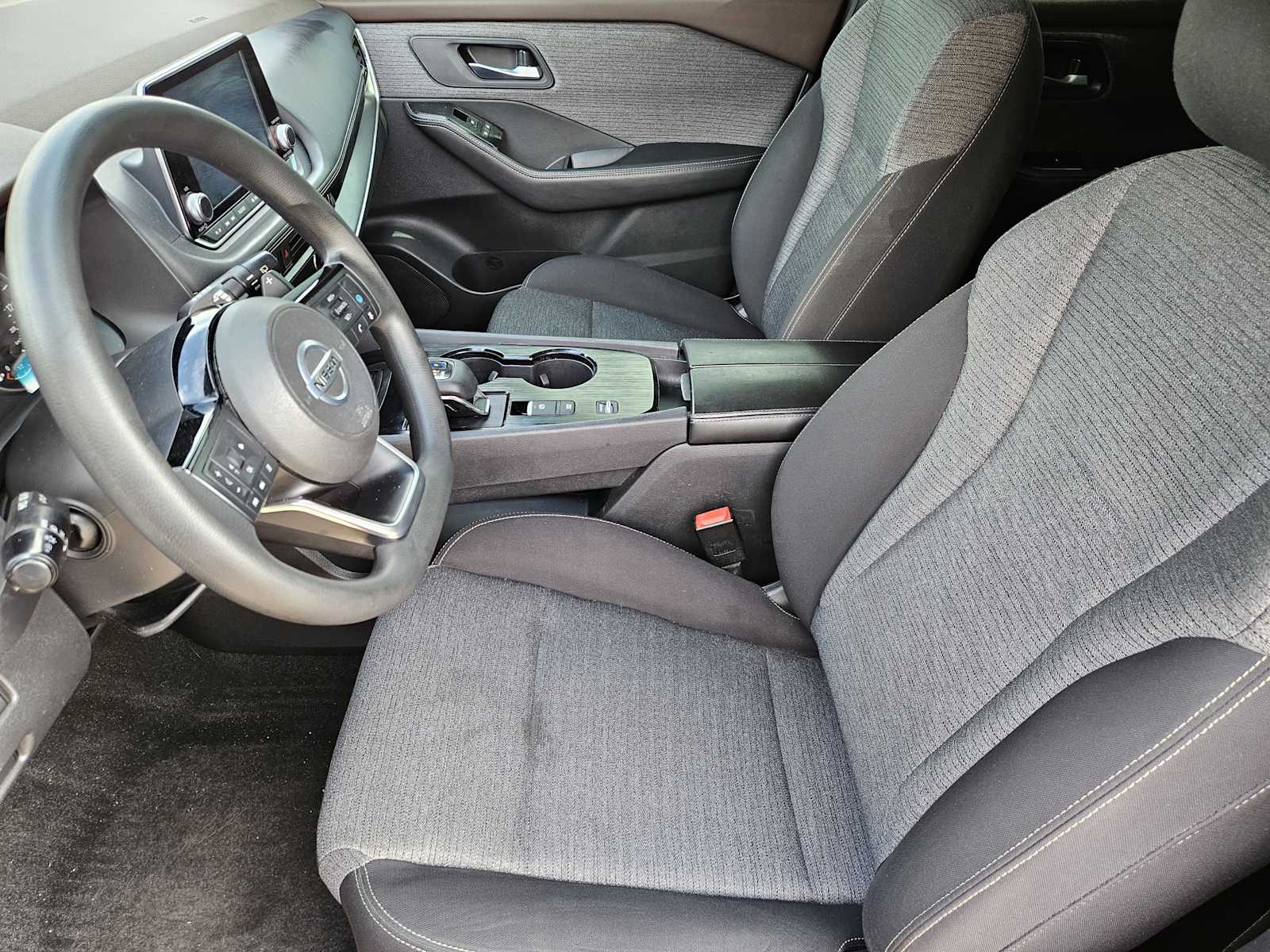 Thumbnail: 2021 Nissan Rogue - 13