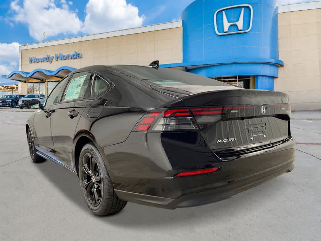 2025 Honda Accord SE photo 3