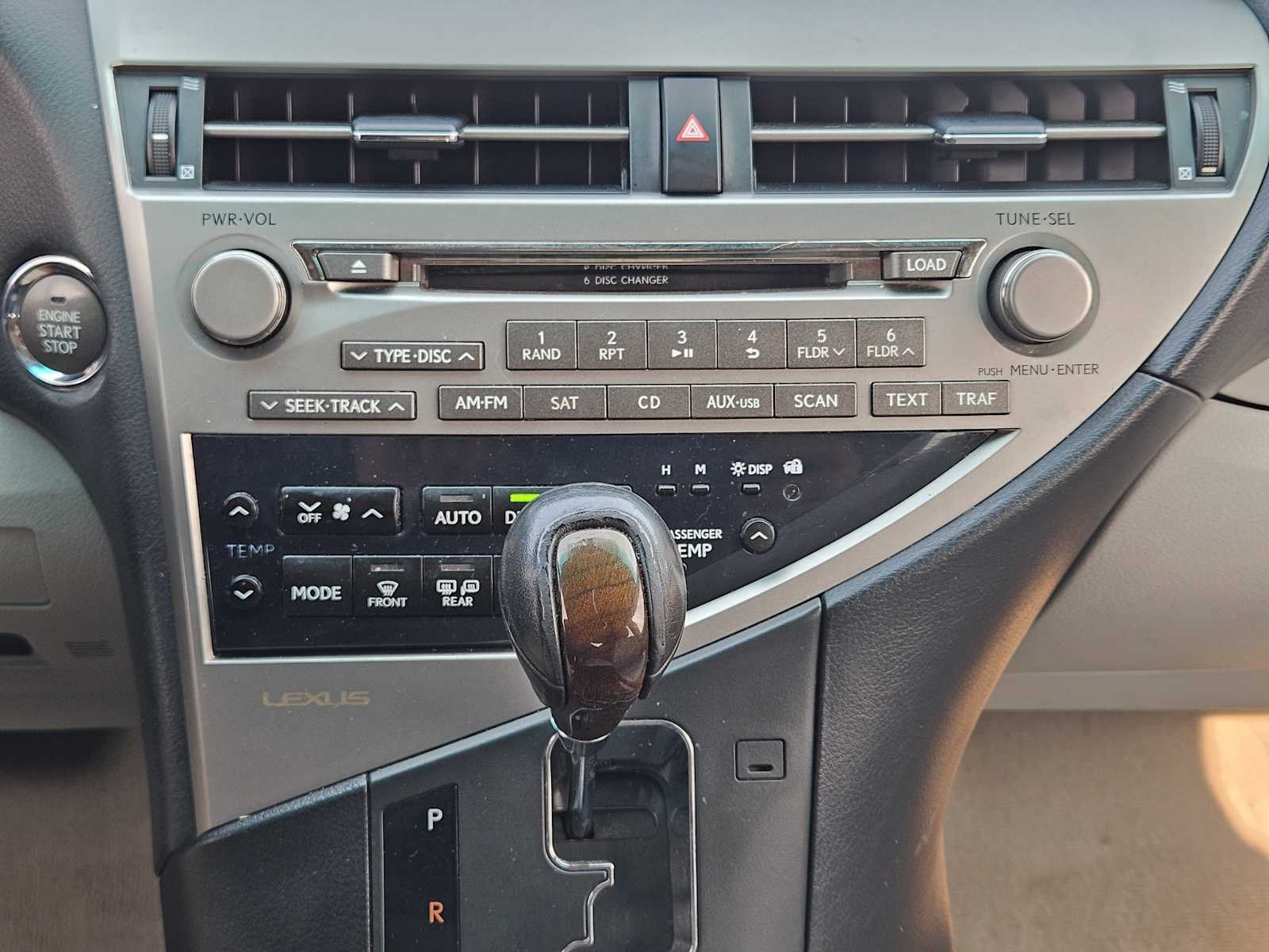 Thumbnail: 2010 Lexus RX - 18