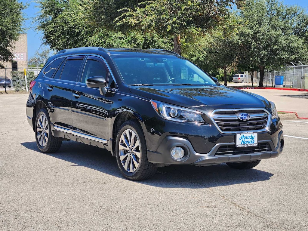 Used 2018 Subaru Outback Touring SUV
