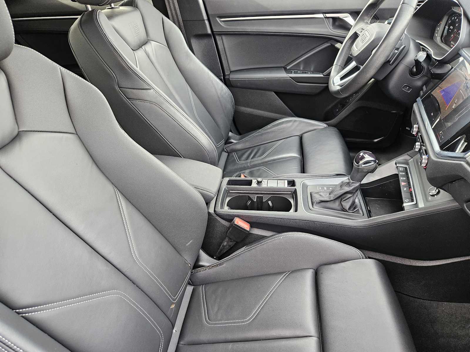 Thumbnail: 2023 Audi Q3 - 14