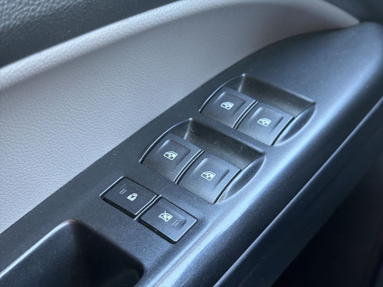 Thumbnail: 2019 Chevrolet Colorado - 11