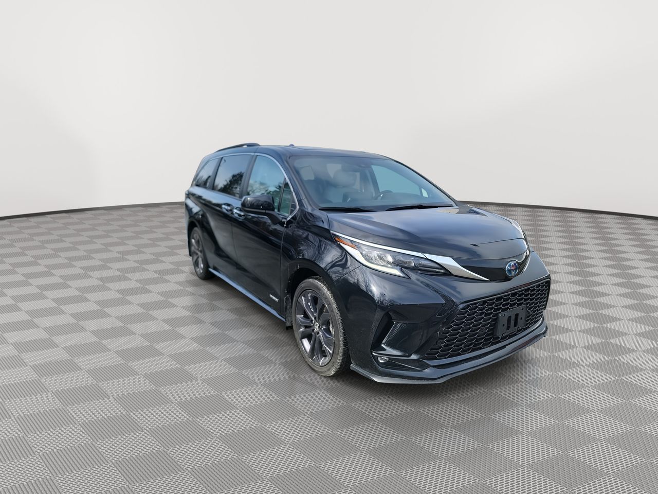 Used 2021 Toyota Sienna XSE with VIN 5TDGRKEC2MS015542 for sale in Anchorage, AK