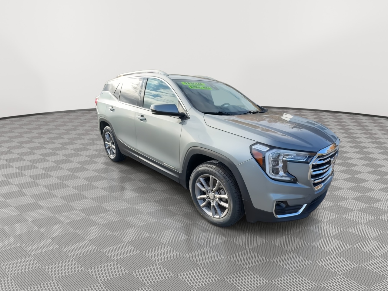 Used 2024 GMC Terrain SLT SUV