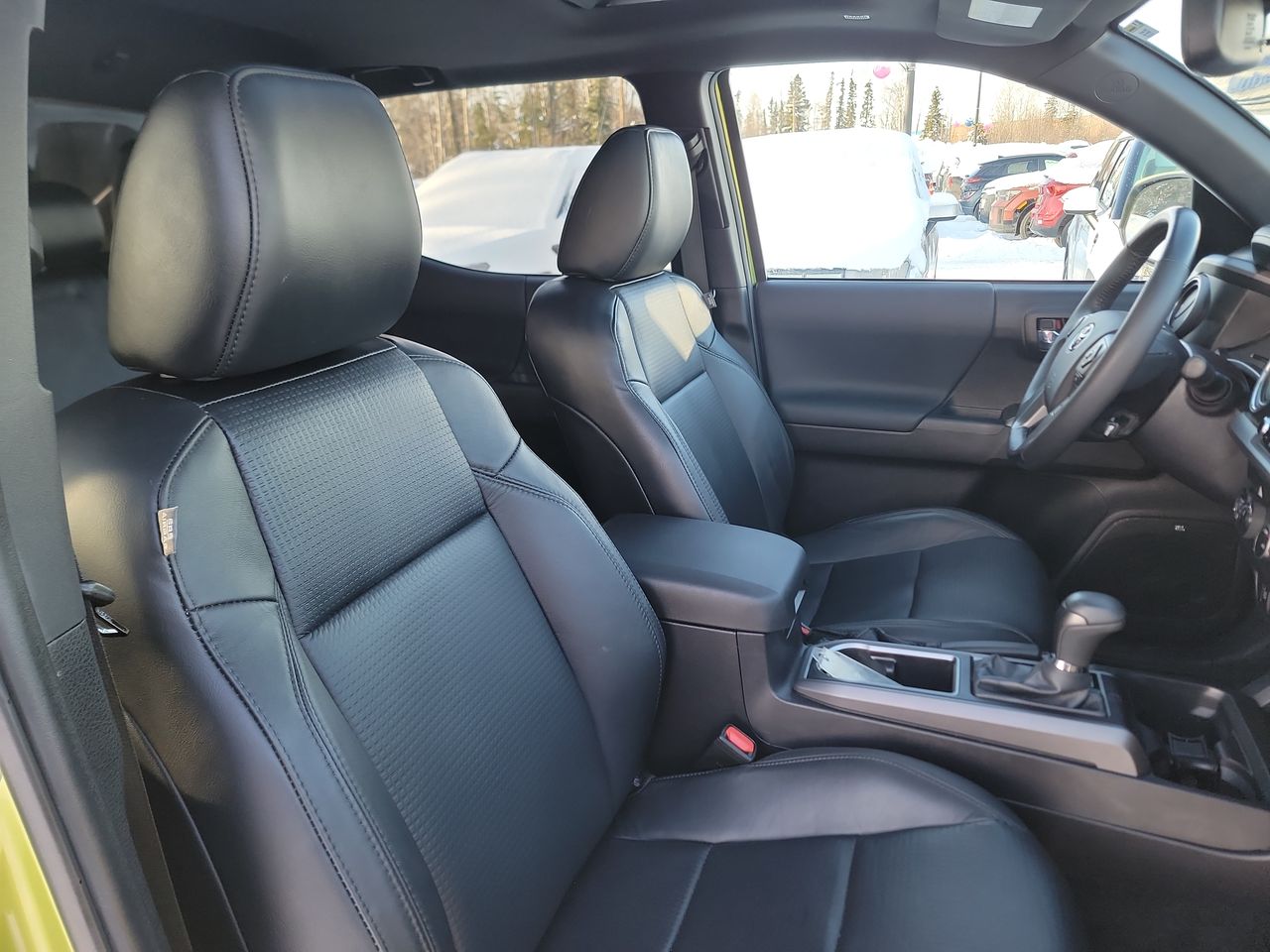 Thumbnail: 2023 Toyota Tacoma - 21