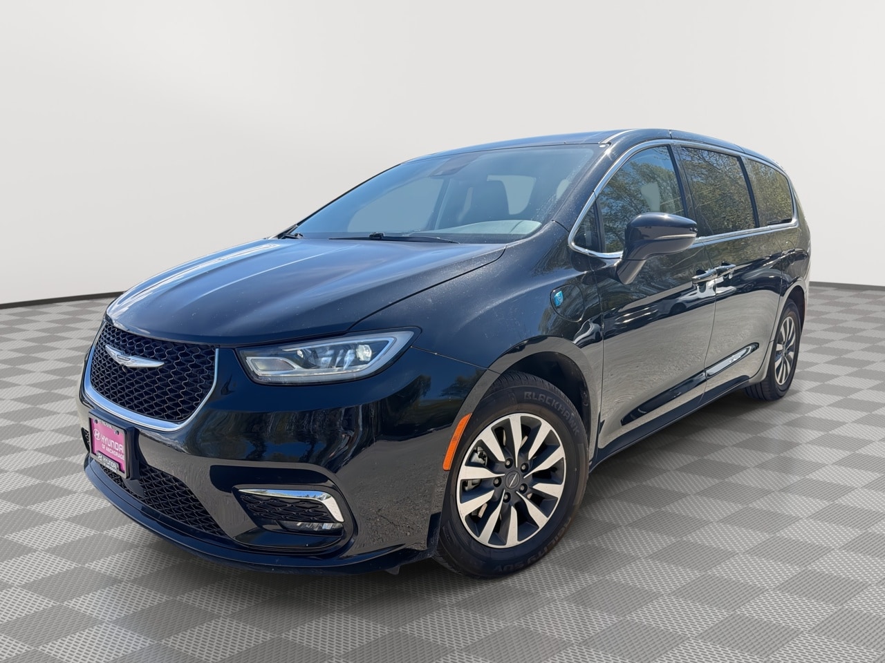 2024 Chrysler Pacifica Hybrid Select -
                  Anchorage, AK
