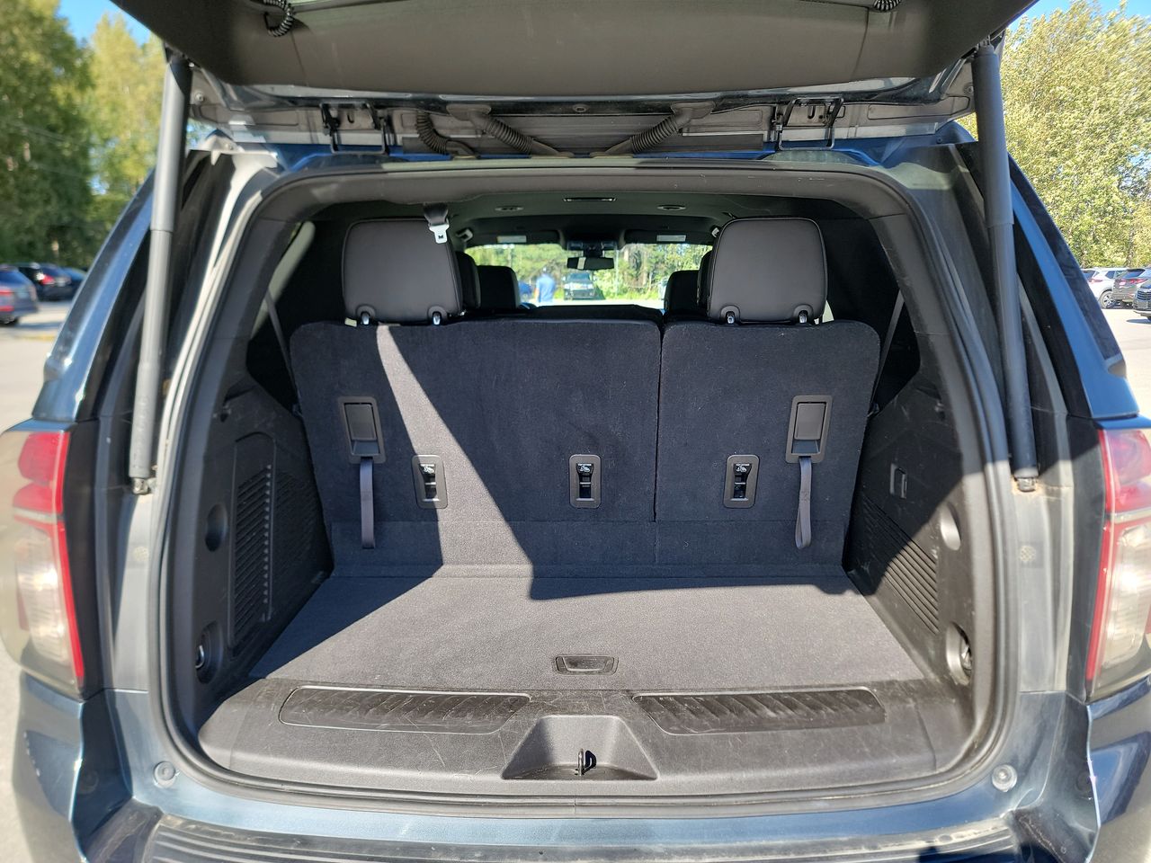 Thumbnail: 2021 Chevrolet Tahoe - 22