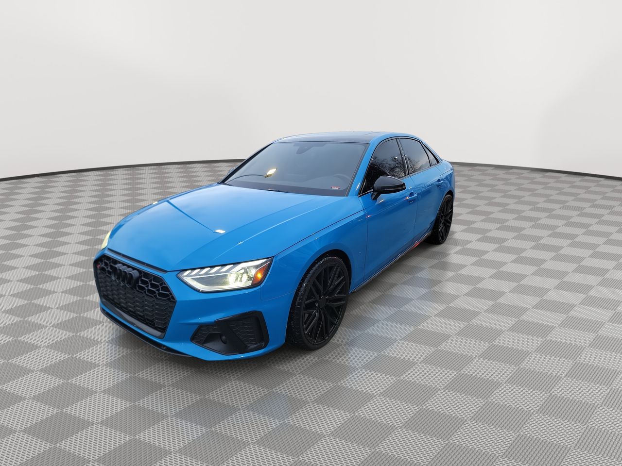 Thumbnail: 2022 Audi S4 - 4