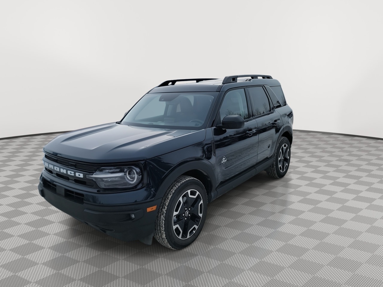 Thumbnail: 2023 Ford Bronco Sport - 4
