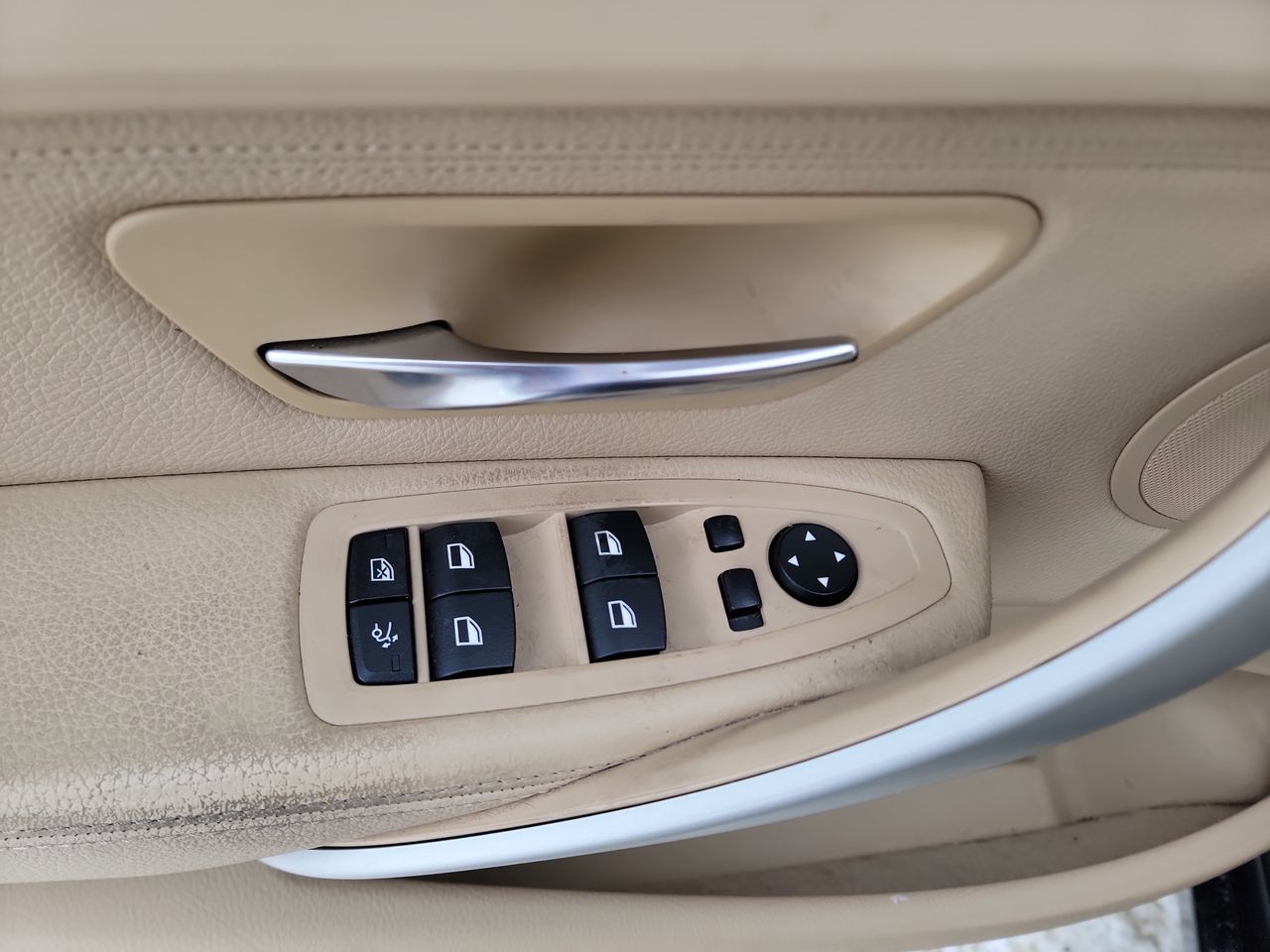 Thumbnail: 2014 BMW 3 Series - 11