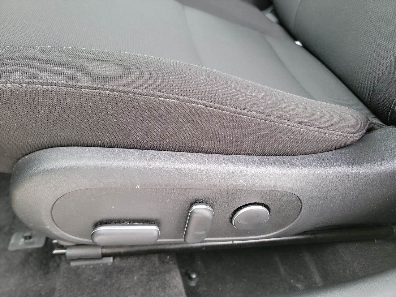 Thumbnail: 2024 Hyundai Kona - 12