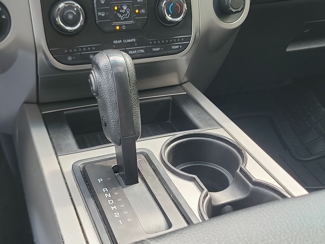 Thumbnail: 2016 Ford Expedition - 17
