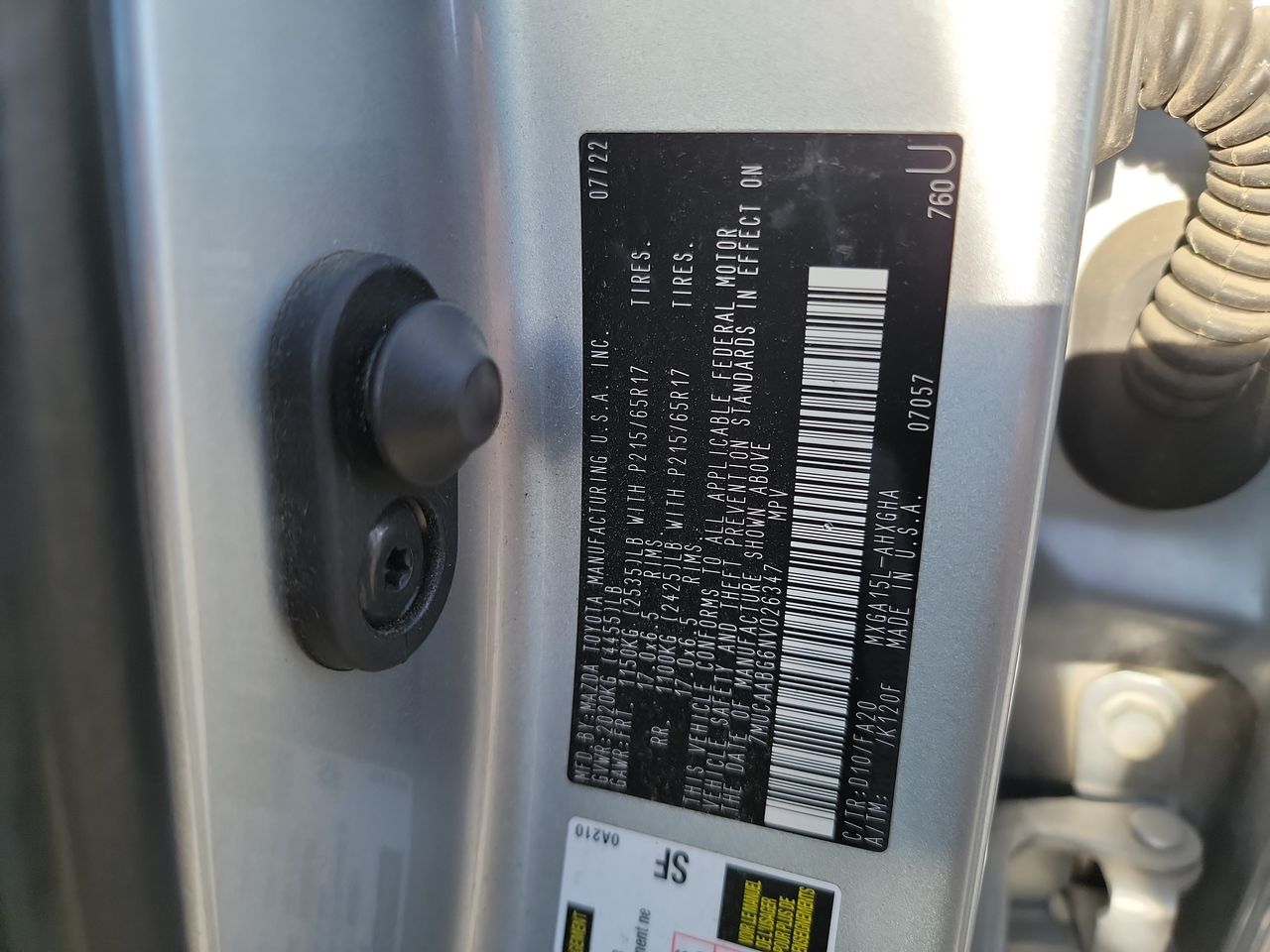 Thumbnail: 2022 Toyota Corolla Cross - 22