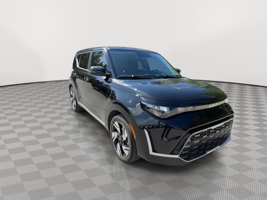 Used 2025 Kia Soul GT-Line Hatchback