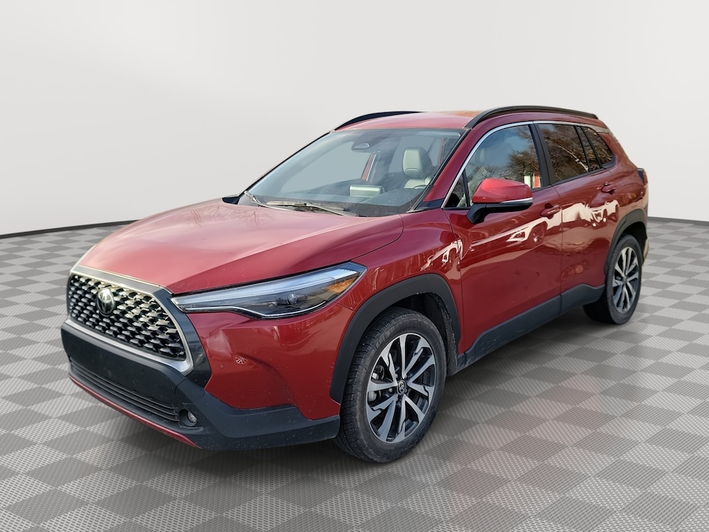 Used 2023 Toyota Corolla Cross XLE SUV
