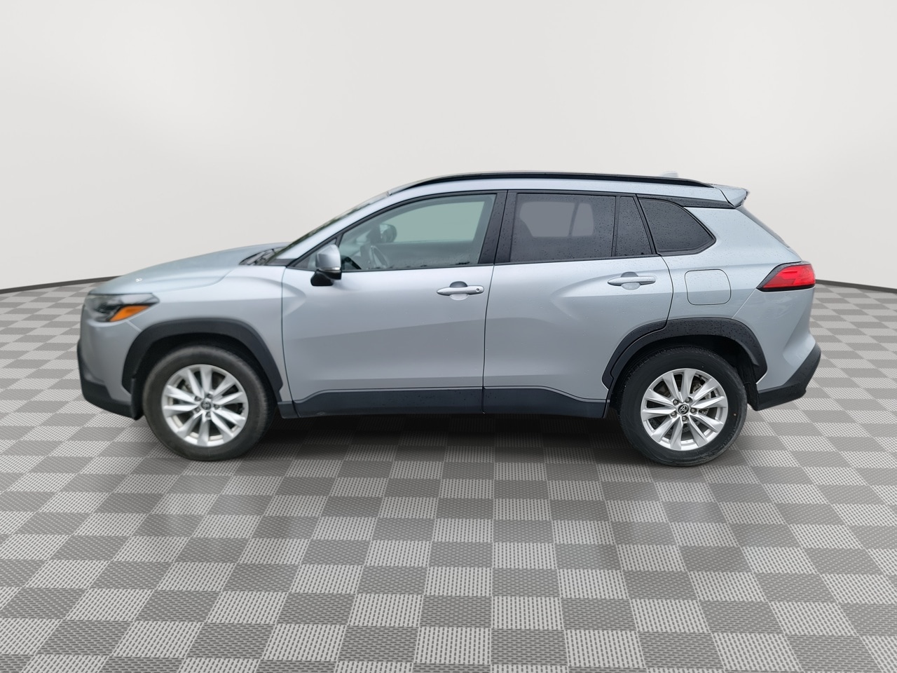 Thumbnail: 2022 Toyota Corolla Cross - 5