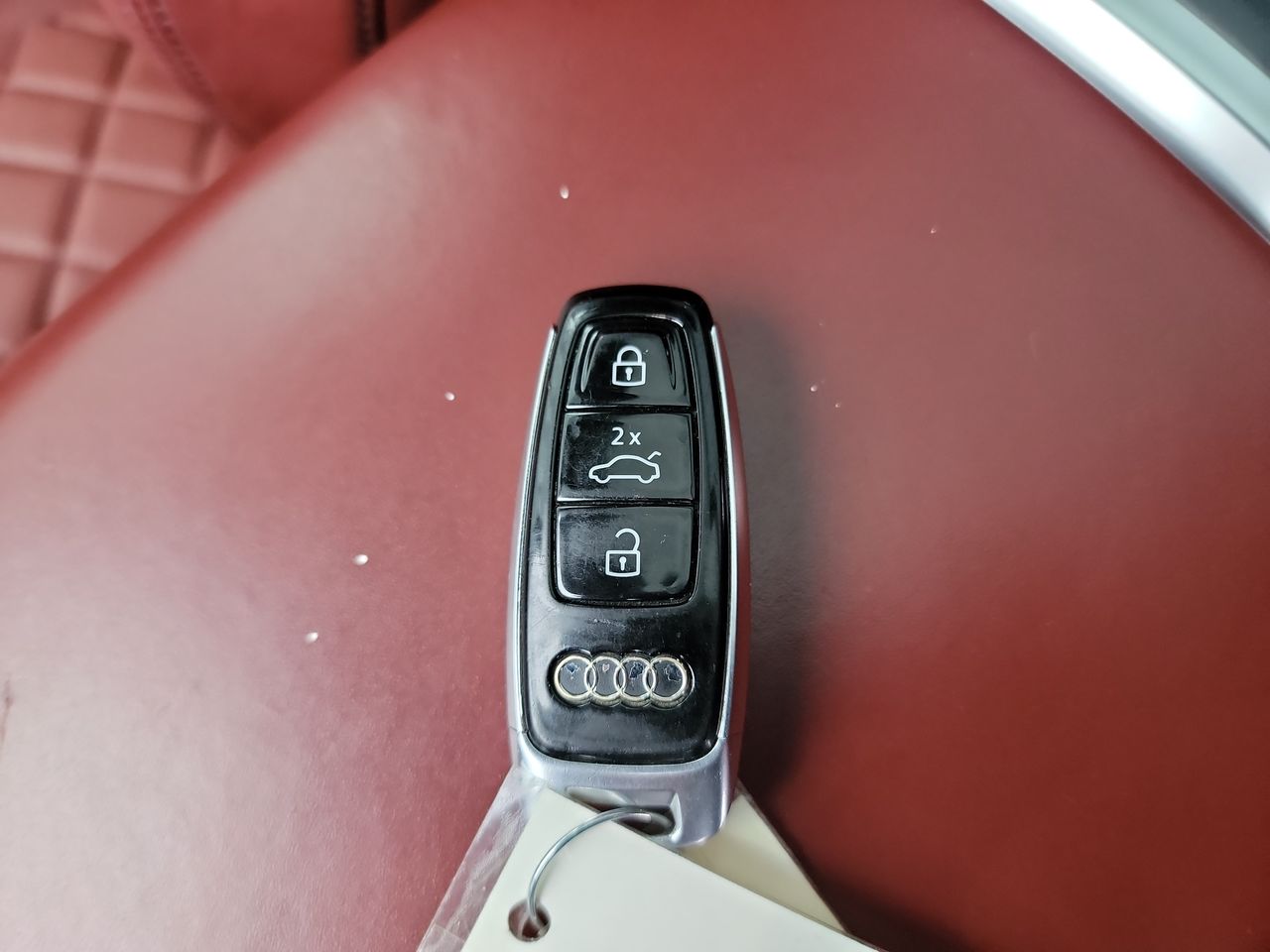 Thumbnail: 2020 Audi SQ8 - 25