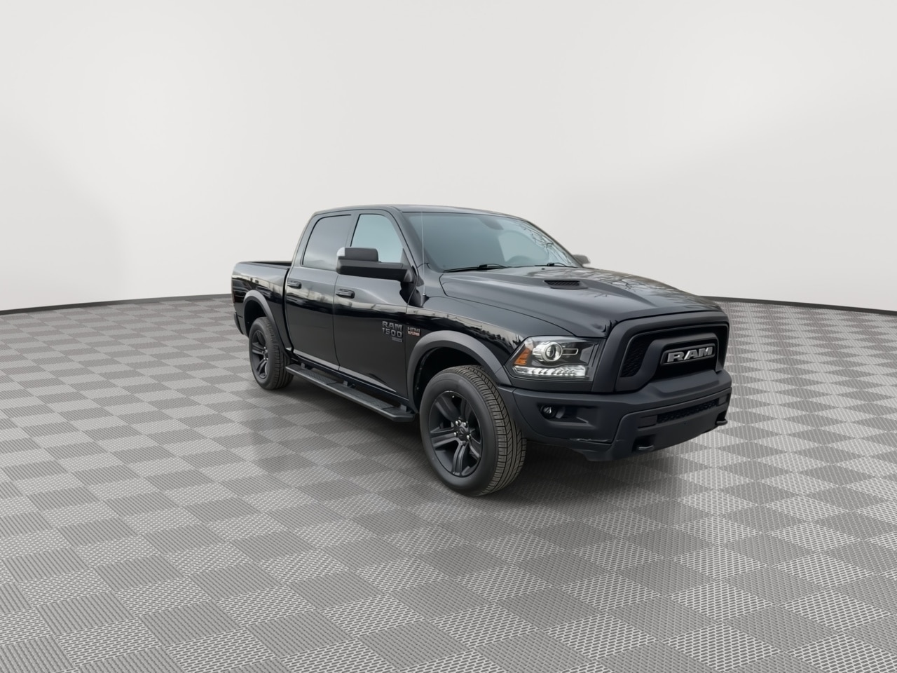 Thumbnail: 2022 RAM 1500 Classic - 2