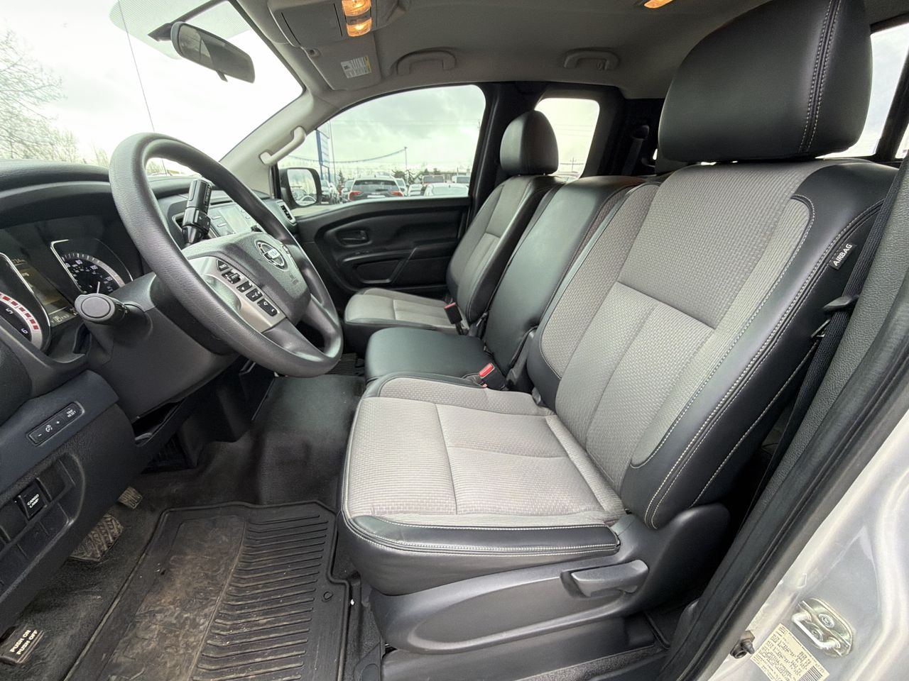 Thumbnail: 2017 Nissan Titan - 13