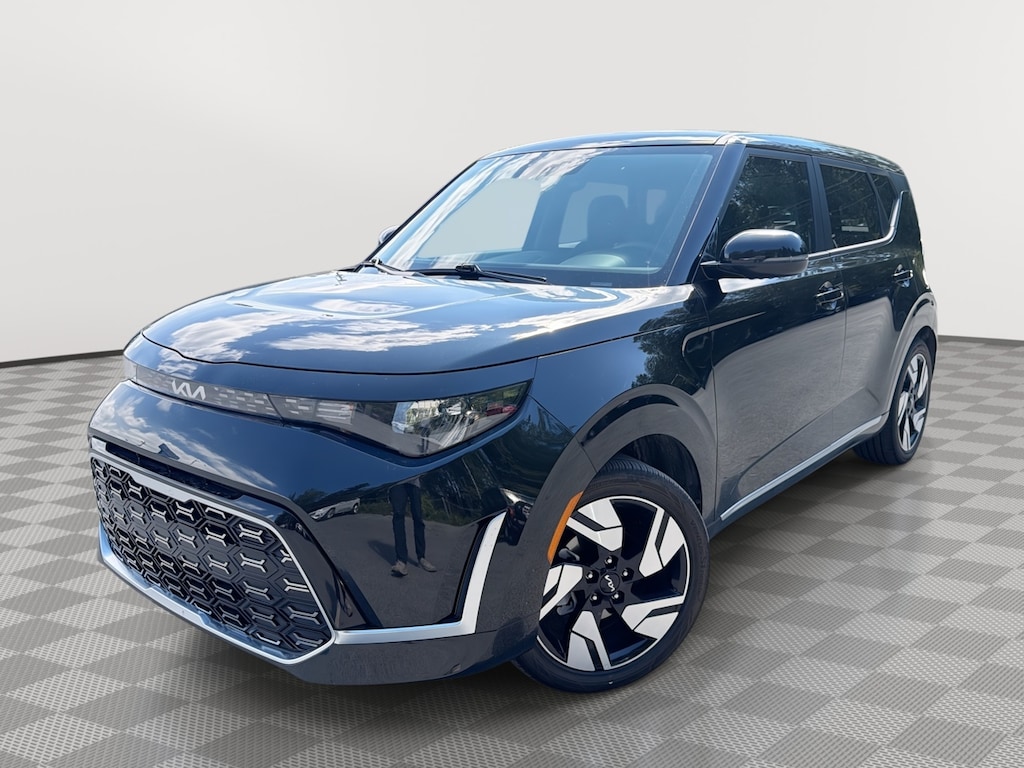 Used 2025 Kia Soul GT-Line Hatchback