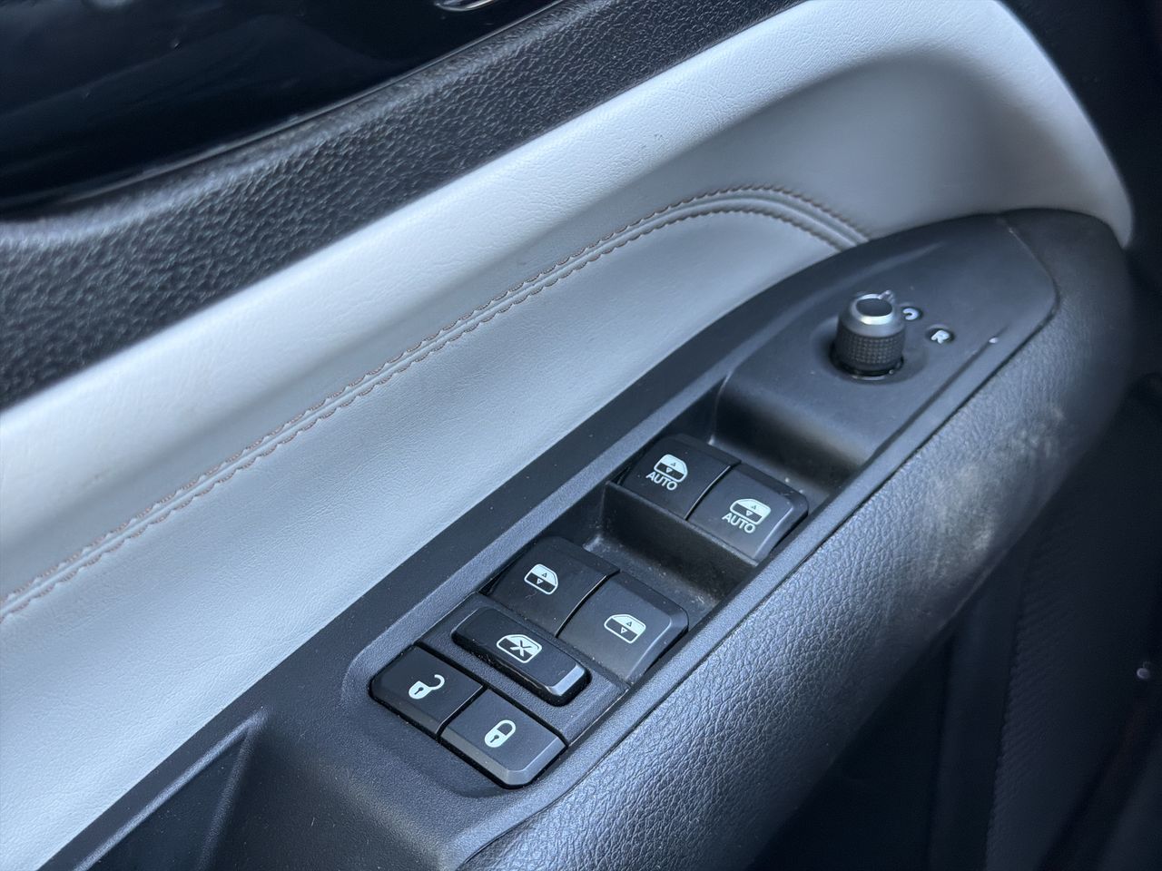 Thumbnail: 2024 Jeep Compass - 11