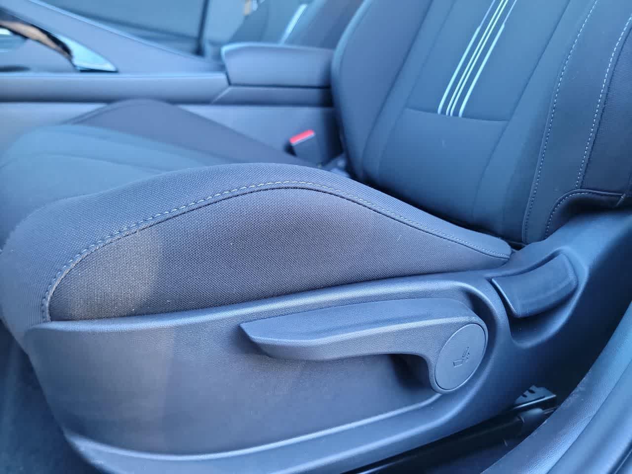 Thumbnail: 2025 Hyundai Elantra - 12