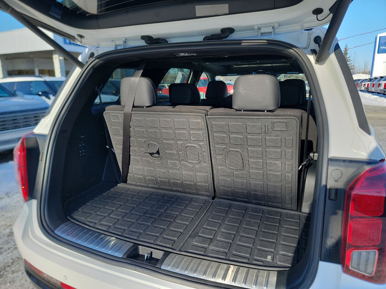 Thumbnail: 2025 Hyundai Palisade - 25