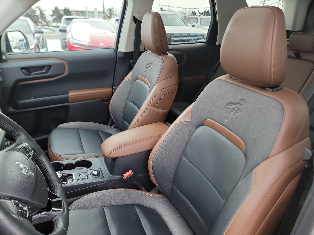 Thumbnail: 2023 Ford Bronco Sport - 13