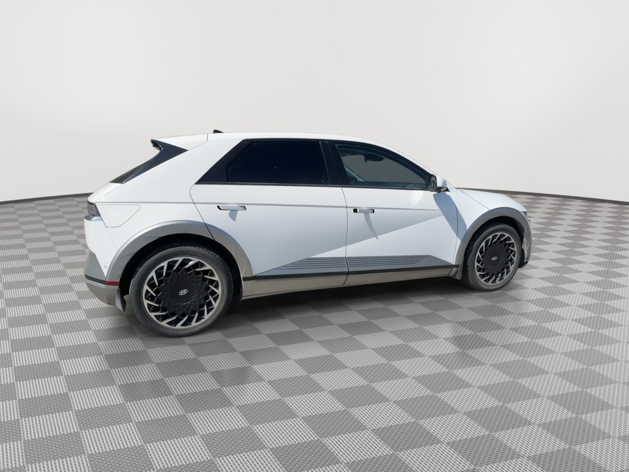 Thumbnail: 2023 Hyundai Ioniq 5 - 8