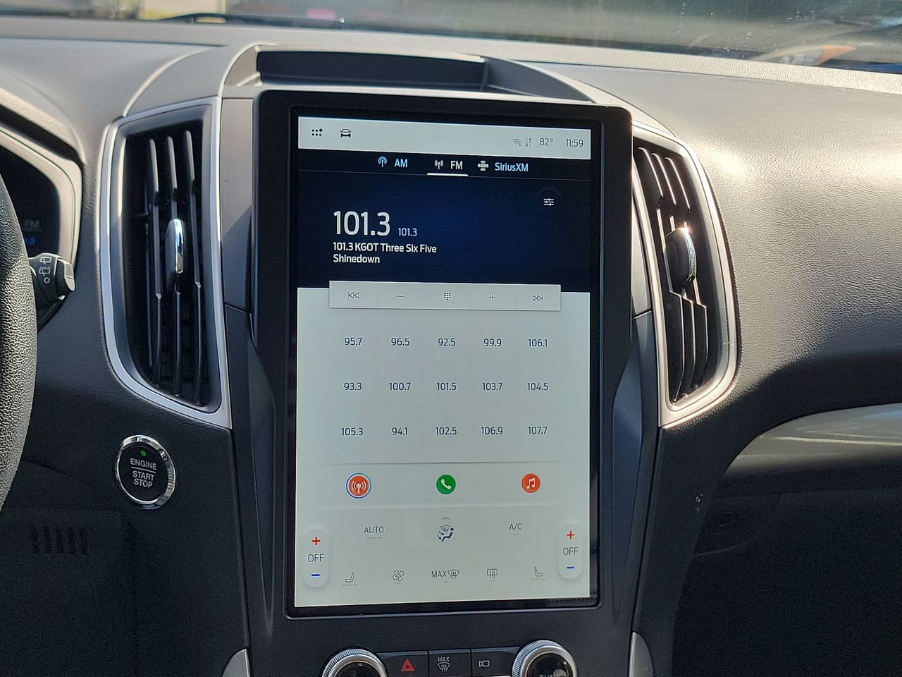 Thumbnail: 2023 Ford Edge - 16