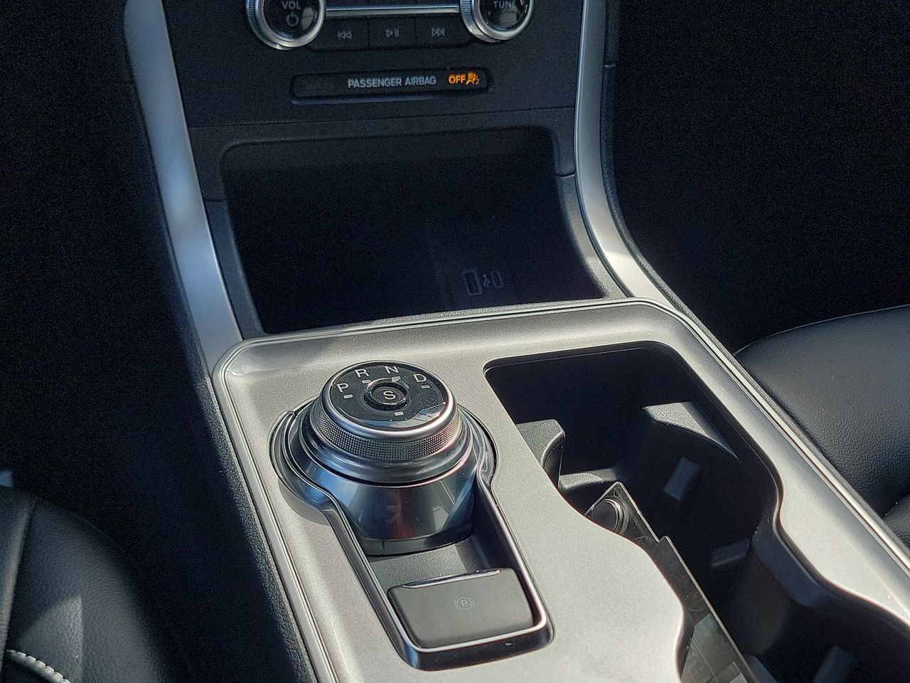 Thumbnail: 2023 Ford Edge - 18