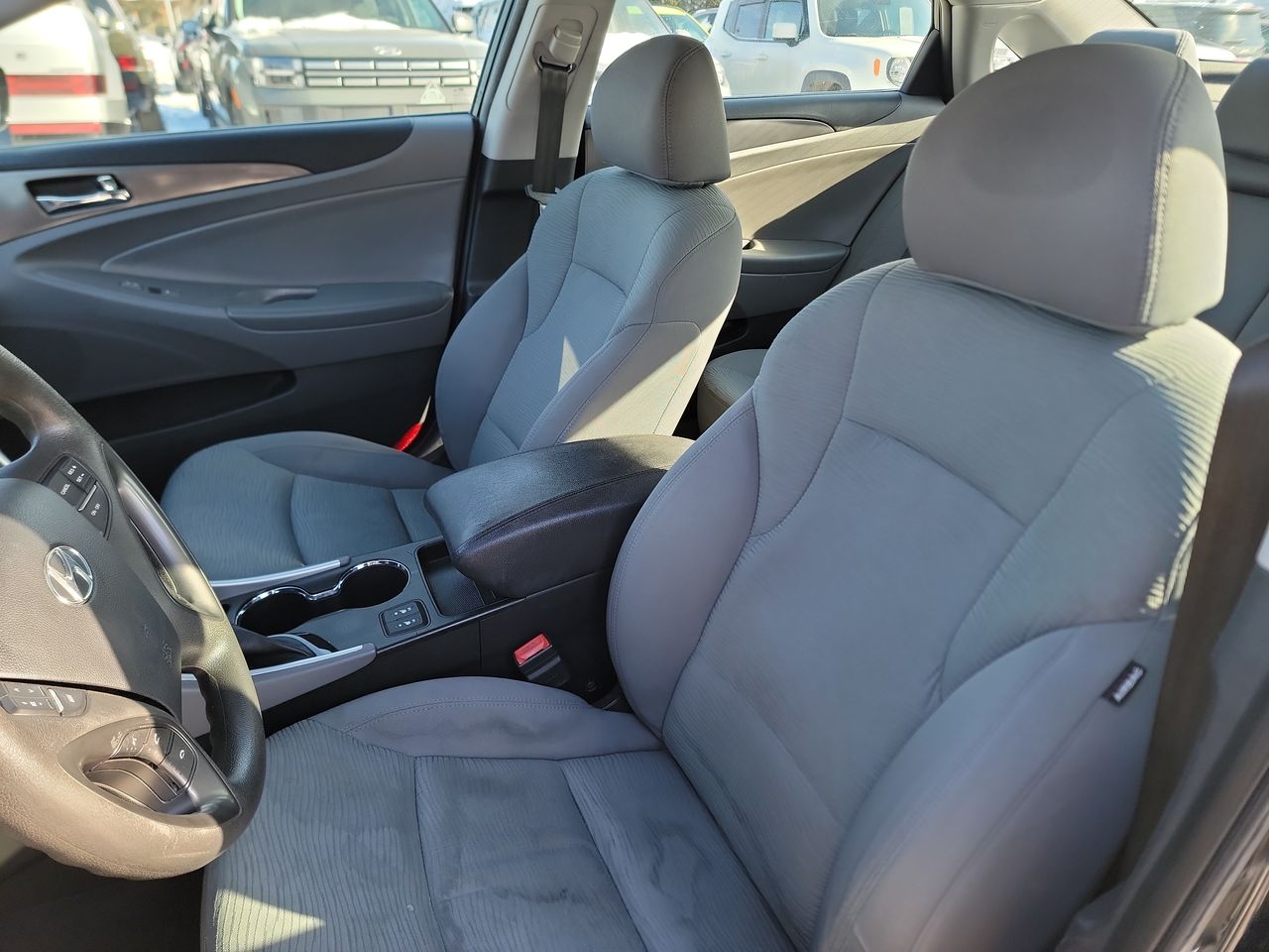 Thumbnail: 2015 Hyundai Sonata - 13