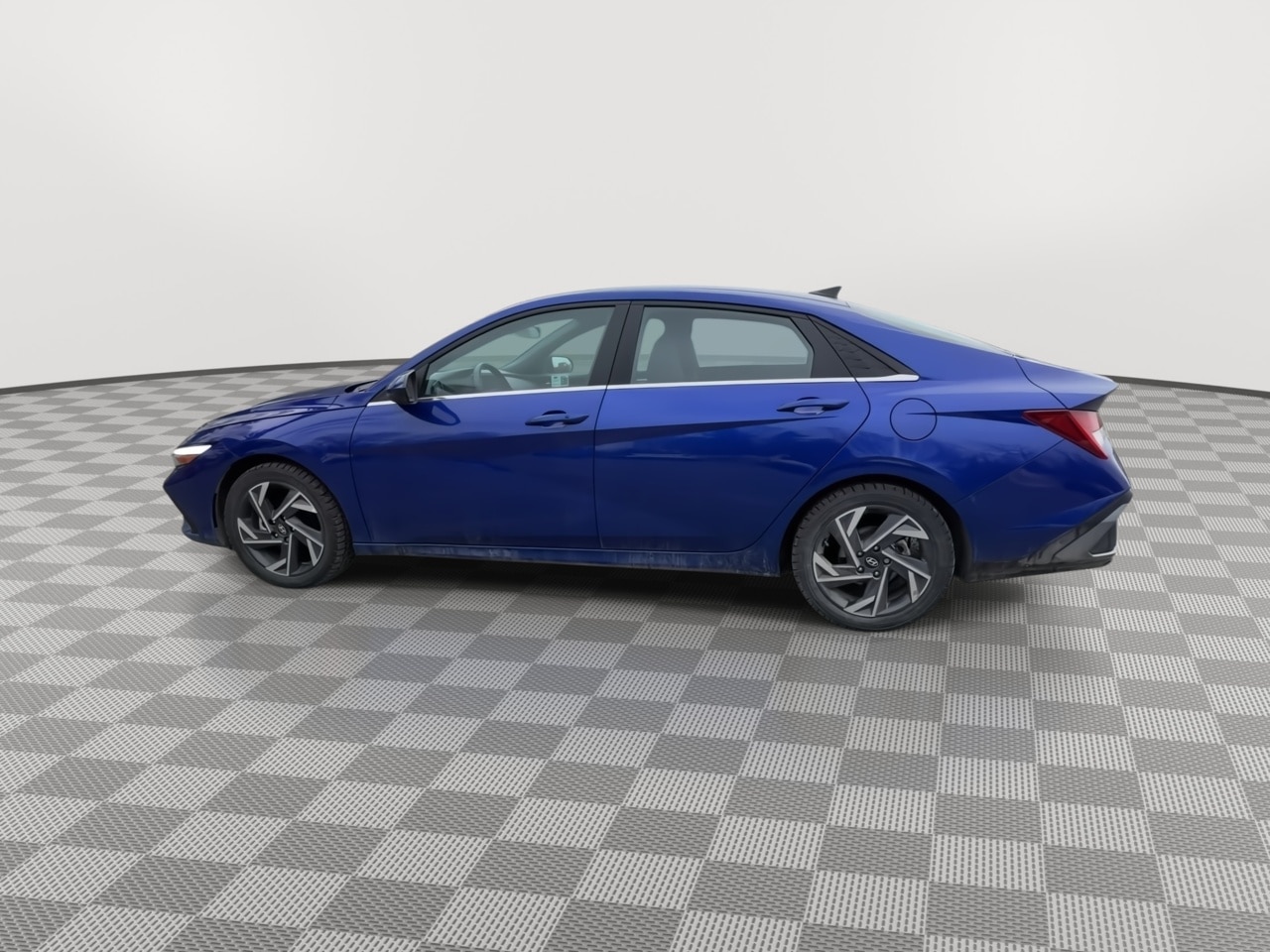 Thumbnail: 2024 Hyundai Elantra - 5