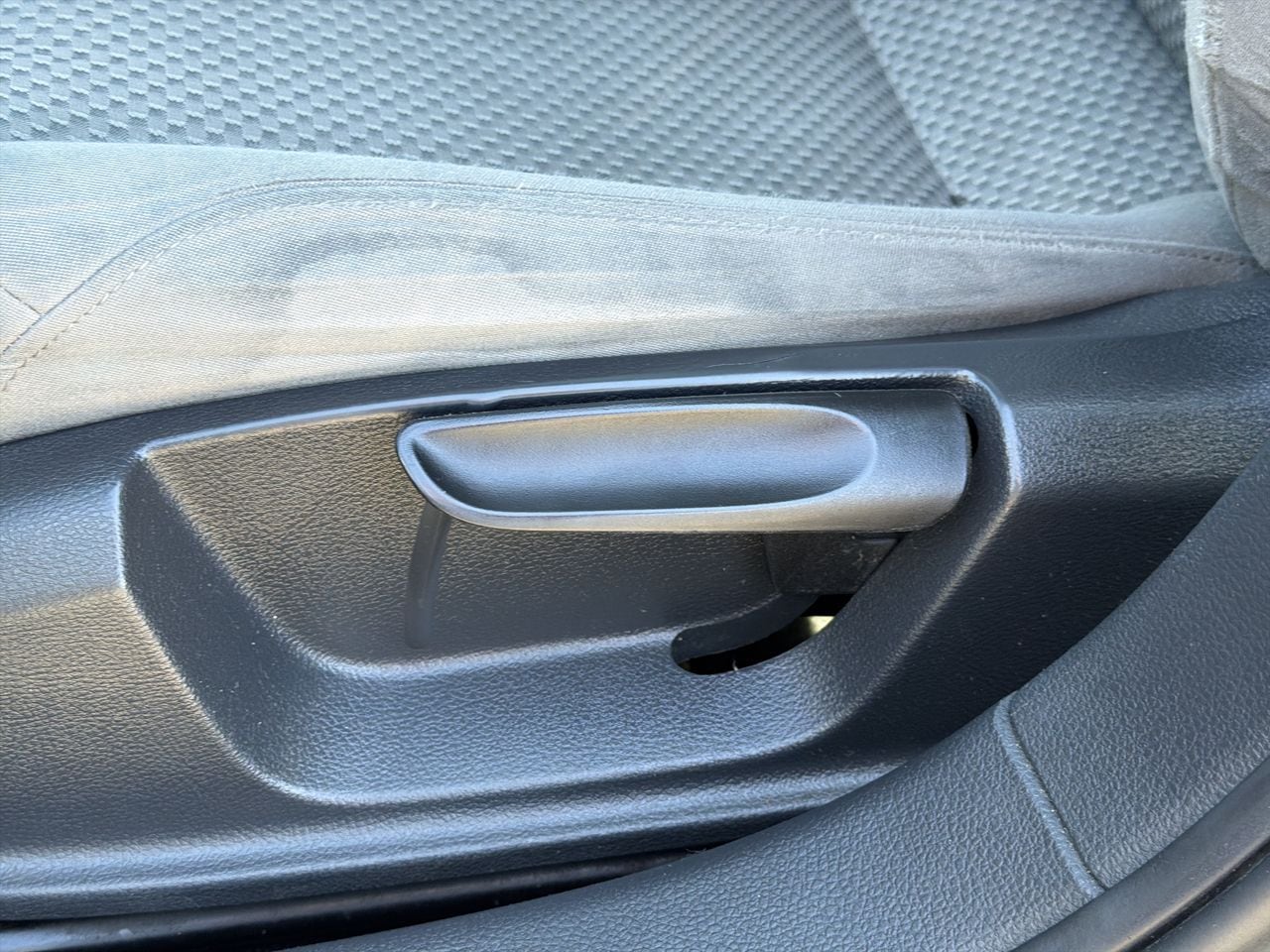 Thumbnail: 2013 Volkswagen Jetta - 12