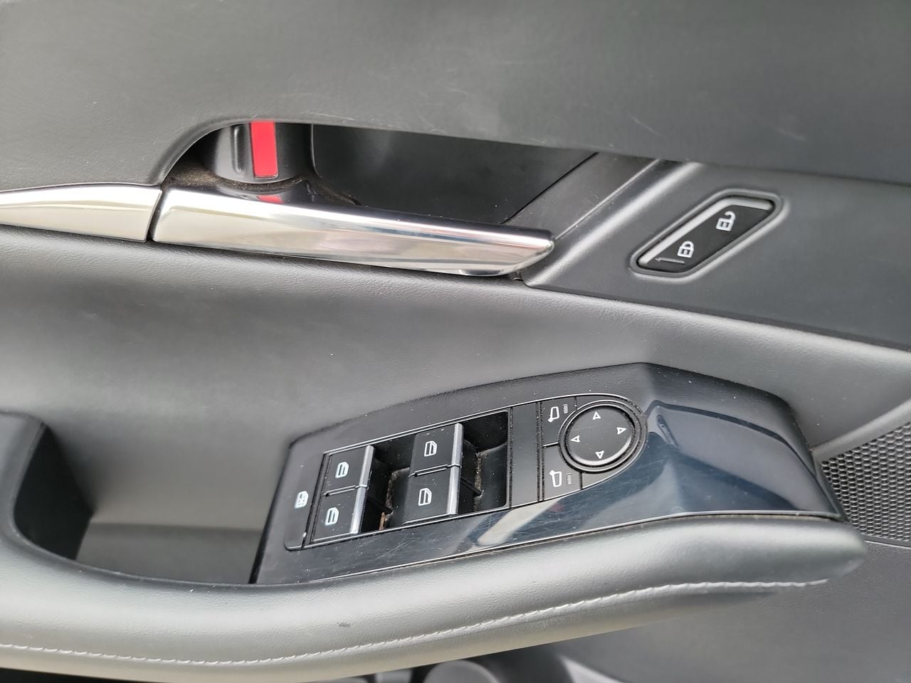 Thumbnail: 2024 Mazda CX-30 - 11